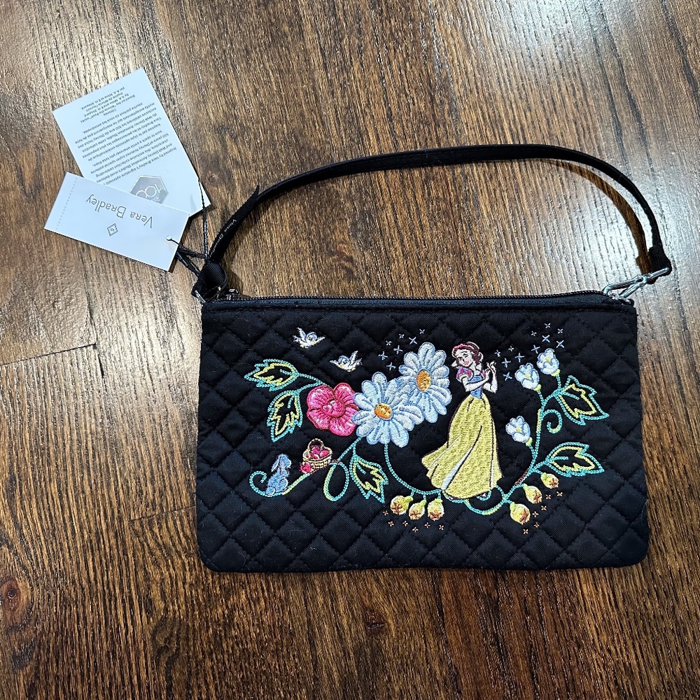 NWT  Vera Bradley x Disney 100 Snow White RFID Convertible Wristlet